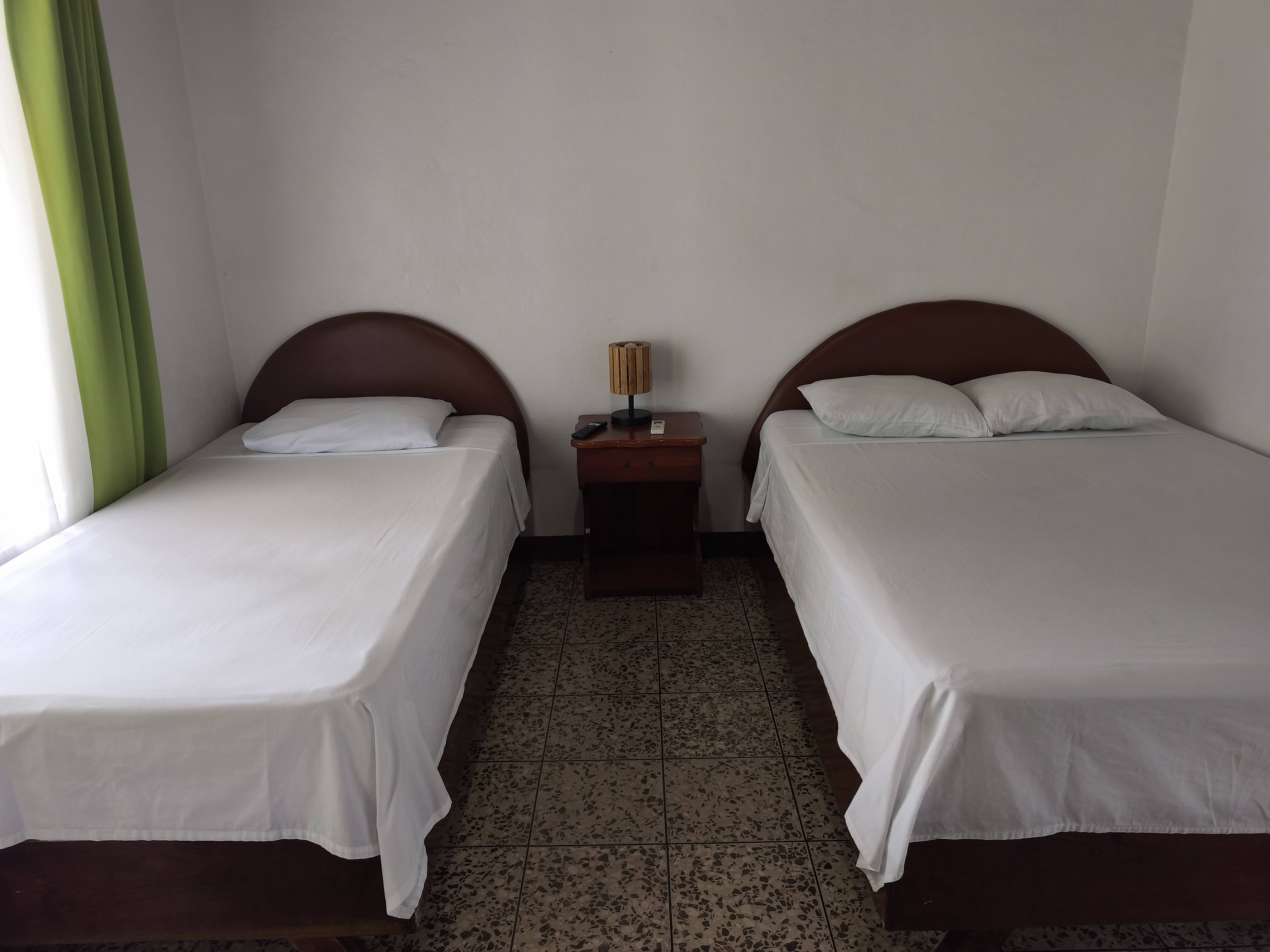 Full Bed + Single Bed 2